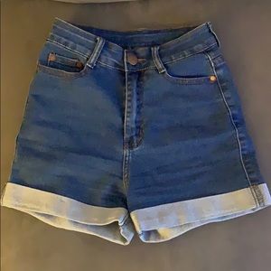 High waisted Fashionova shorts